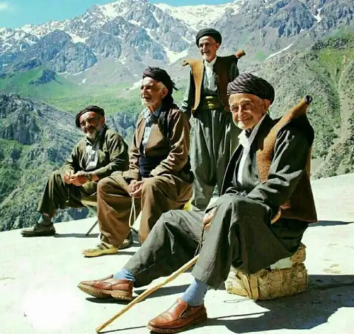 クルド人の伝統的衣装